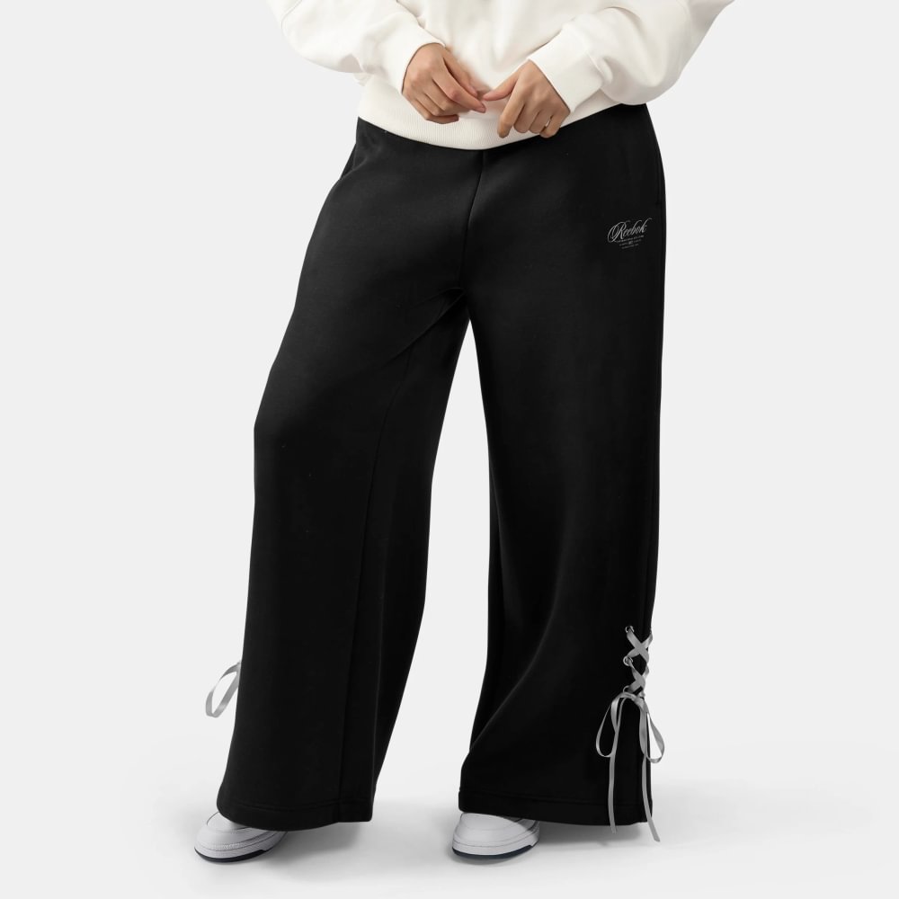100272725 Pantalón largo Glitz Ribbon Jogger Reebok para mujer  | GIK Streetwear