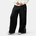 100272725 Pantalón largo Glitz Ribbon Jogger Reebok para mujer  | GIK Streetwear