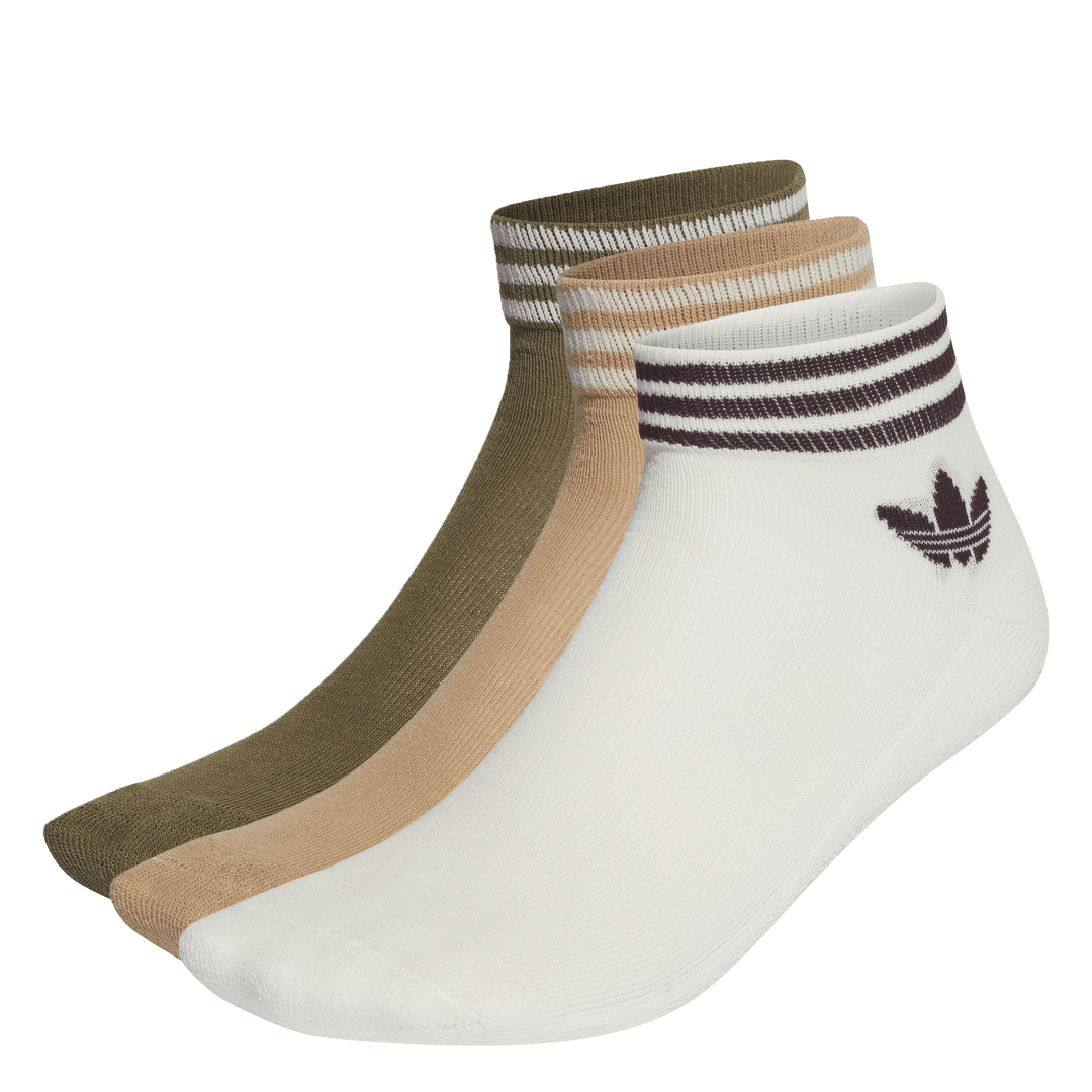 HL9269 Medias Tobilleros Island Club Trefoil 3 Pares adidas para unisex| GIK Streetwear