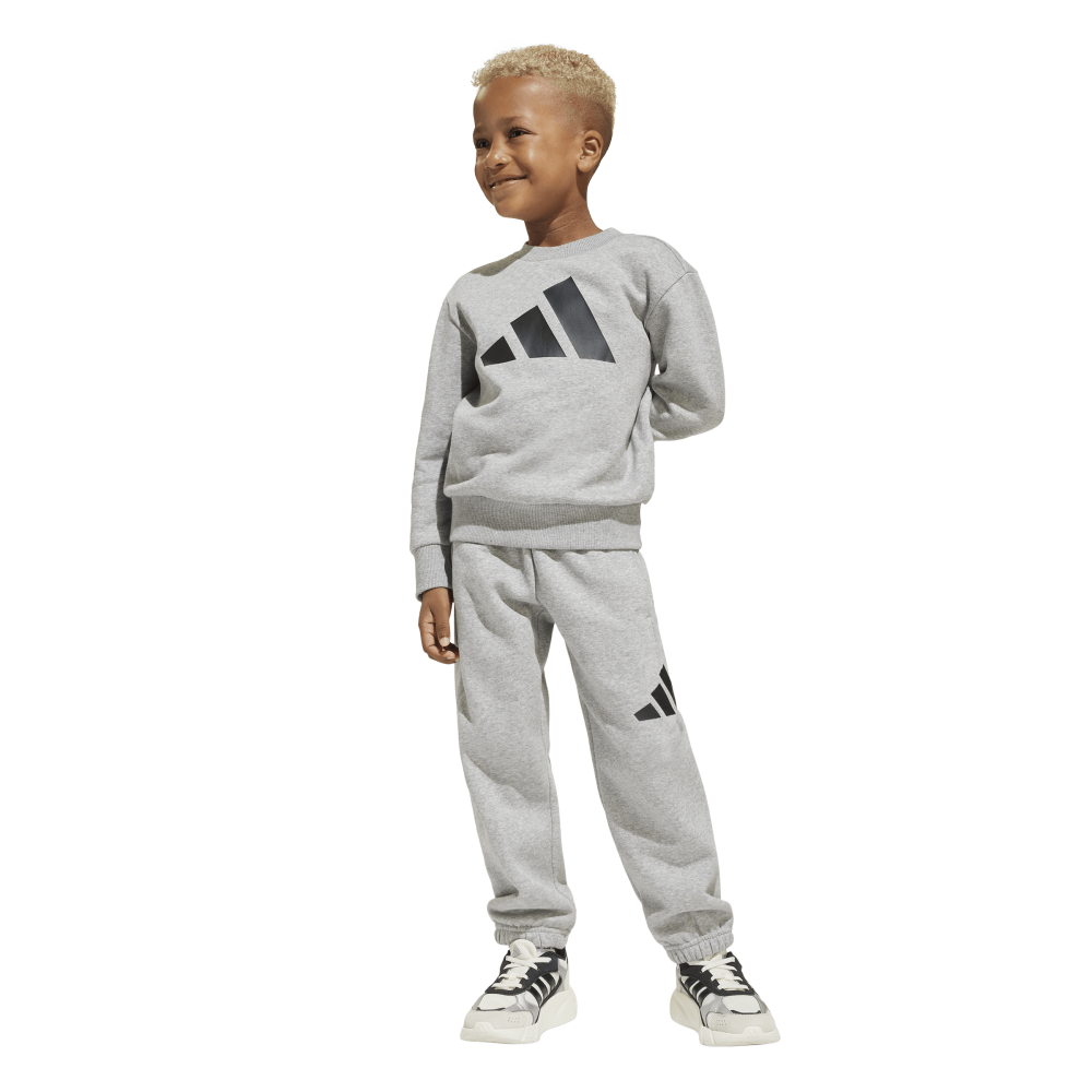 JC9725 Conjunto Joggers Essentials Niños adidas para unisex| GIK Streetwear