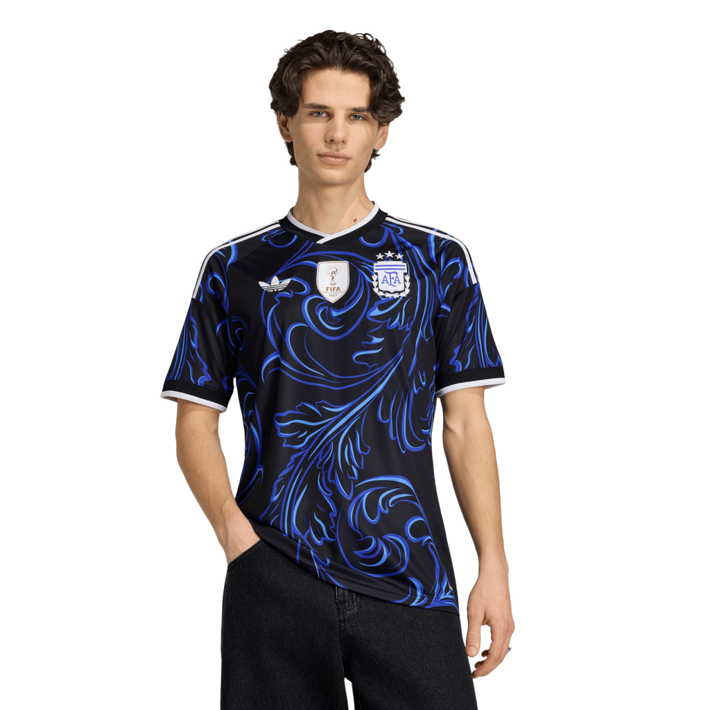JM8395 Jersey Visitante Selección Argentina 26 adidas para hombre| GIK Streetwear