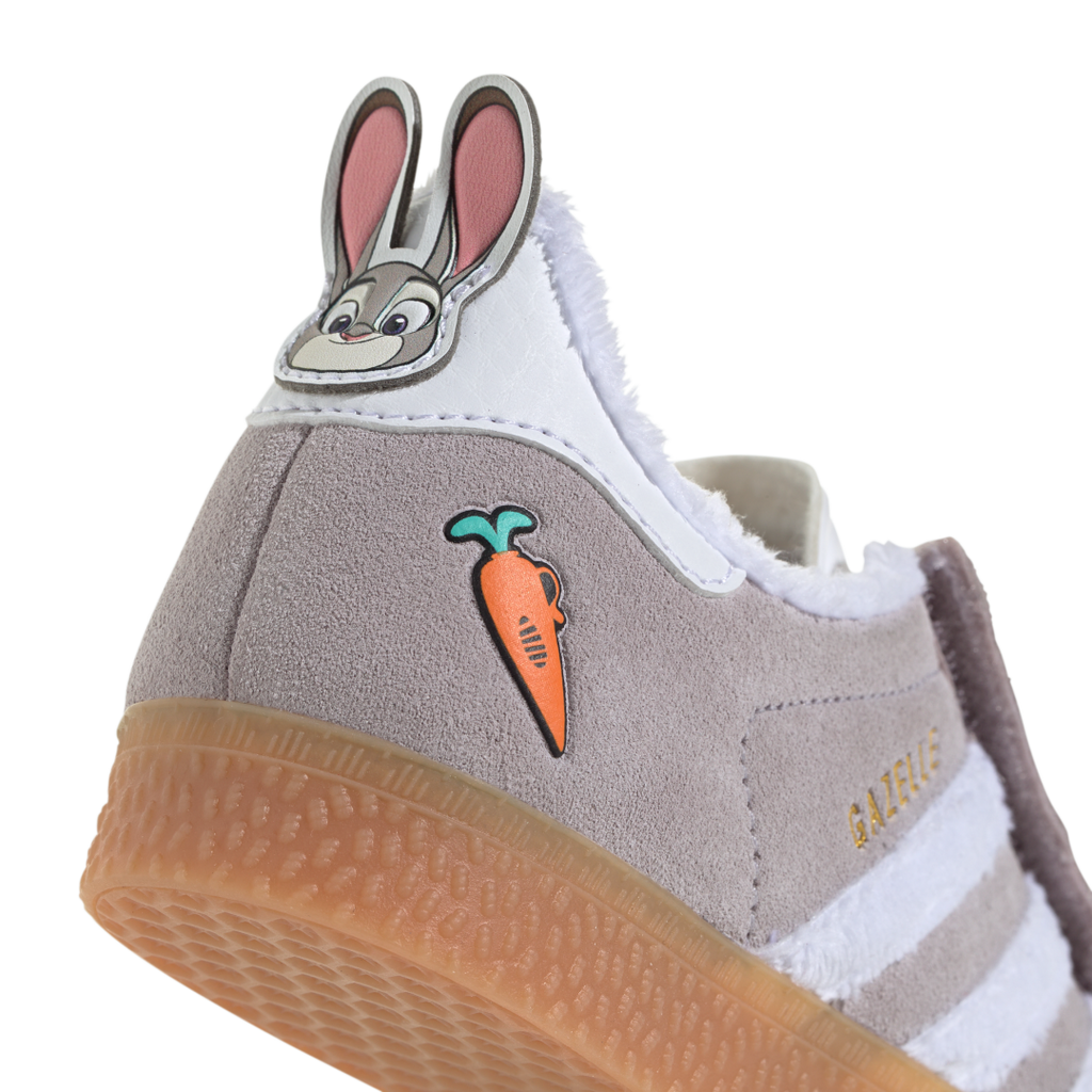 Zapatillas adidas Disney Gazelle para niños con cierre cómodo y cordones elásticos. Ref: JQ1345 - 8