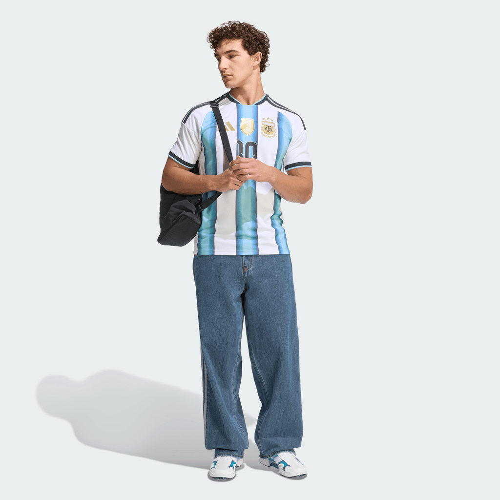 Jersey Local Argentina 26 Messi Versión Seguidor
. Ref: KA8117 - 2