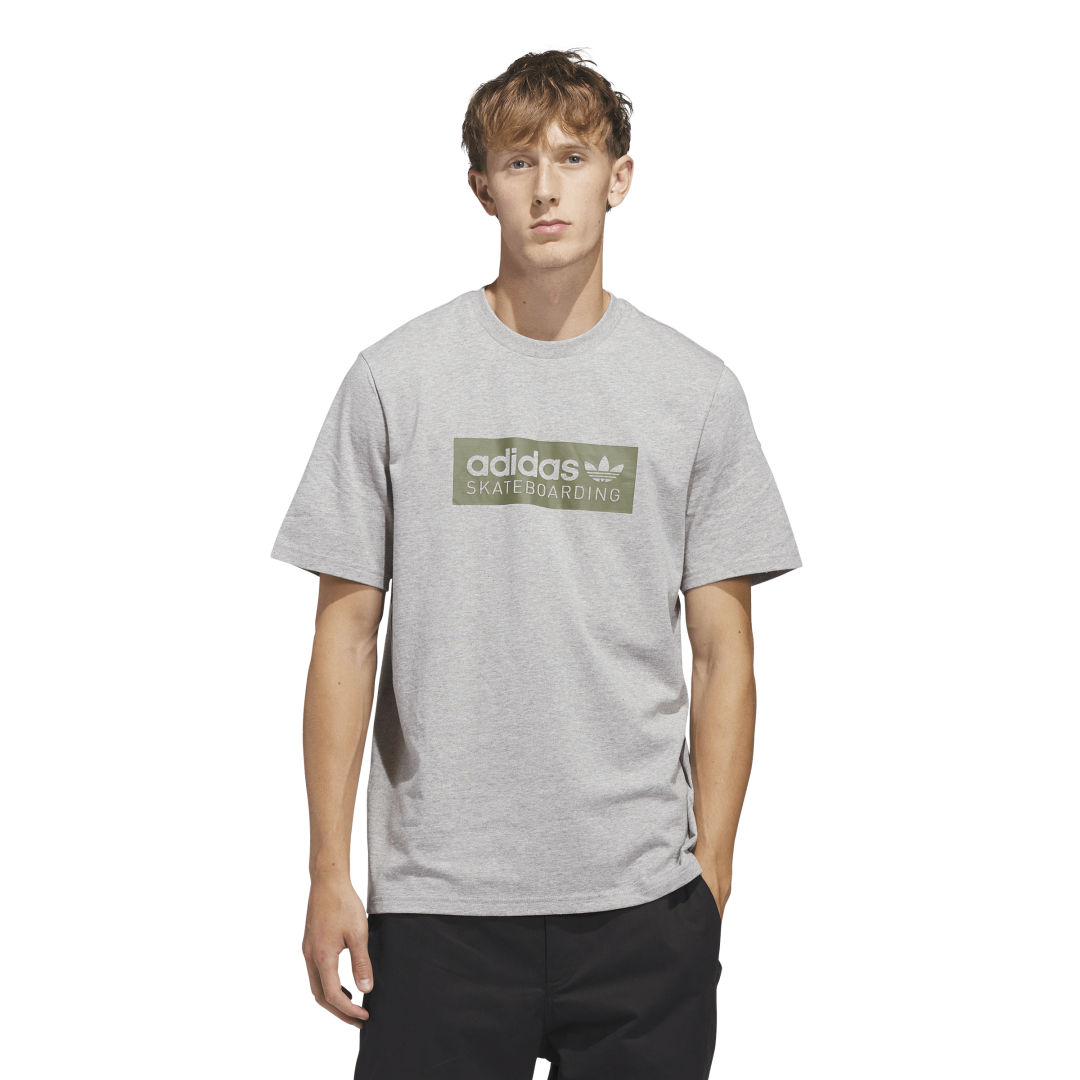KC3271 Camiseta Skateboarding Logo adidas para unisex | GIK Streetwear