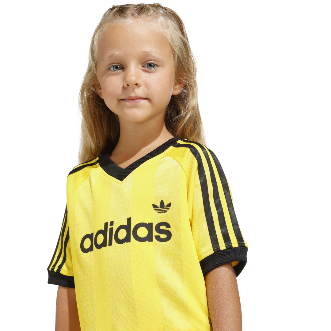 CONJUNTO DE PLAYERA Y SHORTS DE TEJIDO JERSEY. Ref: KD3316 - 2