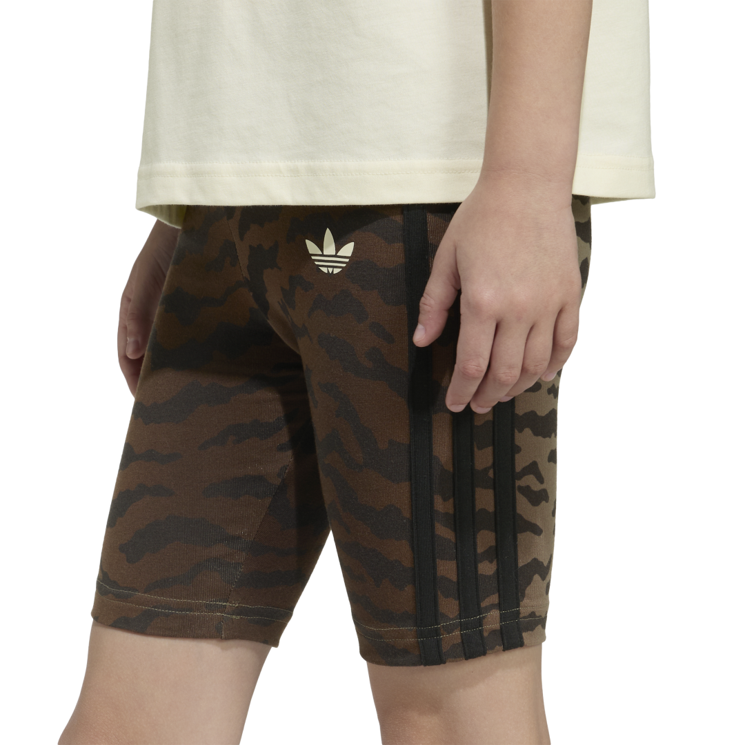 CONJUNTO DE PLAYERA Y MALLAS CORTAS AOP. Ref: KD5822 - 6