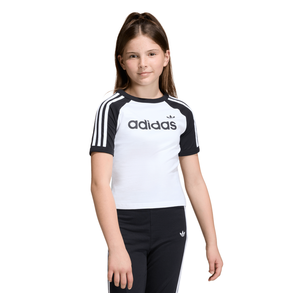 KE2945 PLAYERA 3 FRANJAS AJUSTADA adidas para mujer| GIK Streetwear