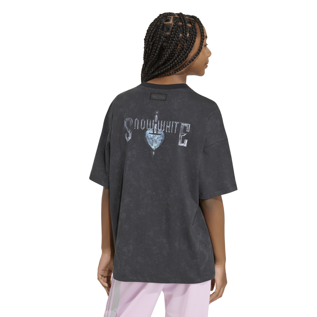 Camiseta GFX adidas Disney Villains deslavada oversize. Ref: KQ6082 - 2