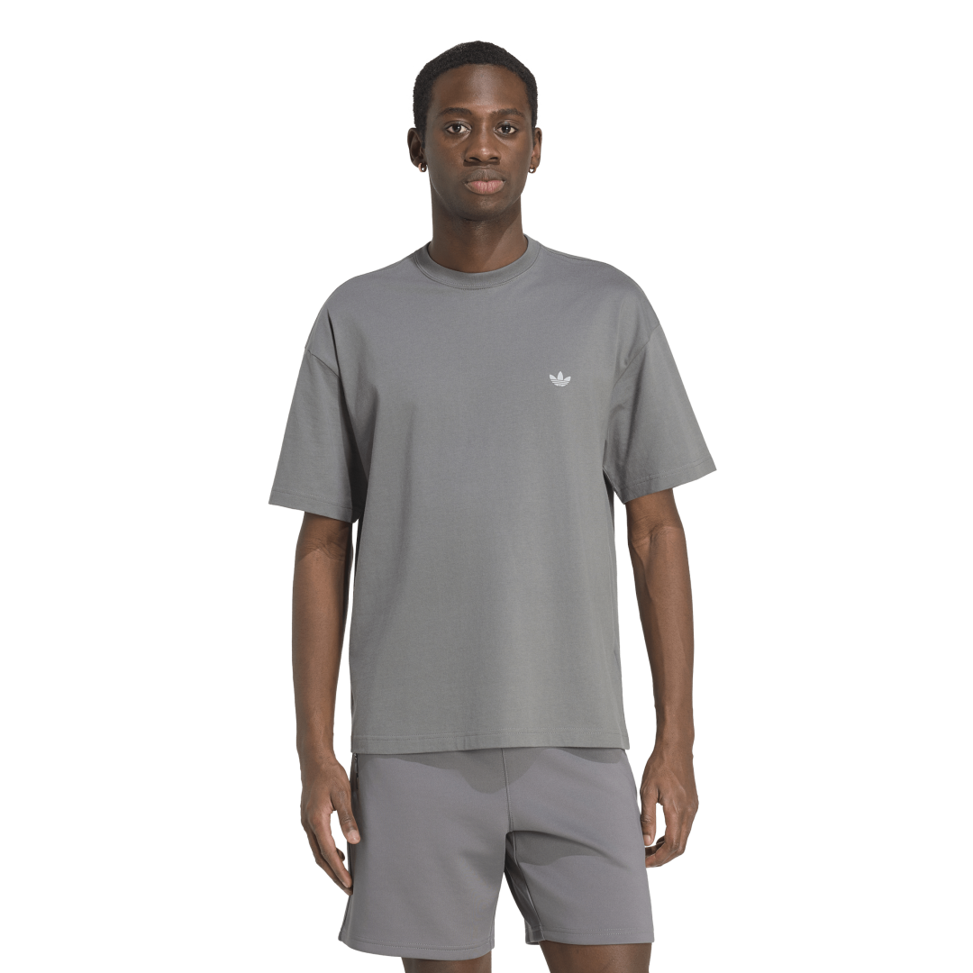 KX9132 Camiseta Trifolio Essentials Spacer Holgada adidas para hombre | GIK Streetwear